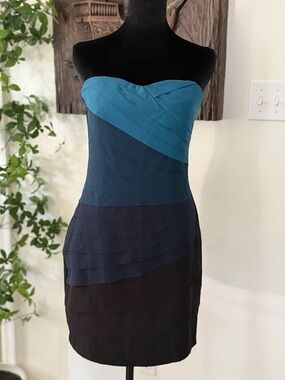 Gianni Bini Strapless Tiered Teal to Navy to Black Cocktail Dress